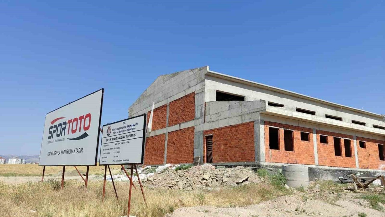 Sincan’a bir kapalı spor salonu daha yapılıyor