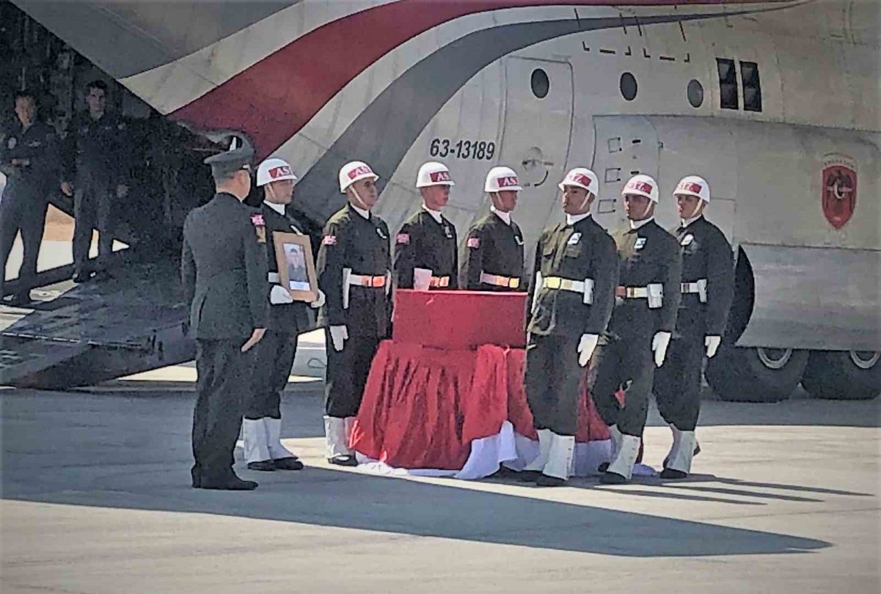 Şehit Uzman Çavuş Kemal Özek’in naaşı Denizli’ye ulaştı