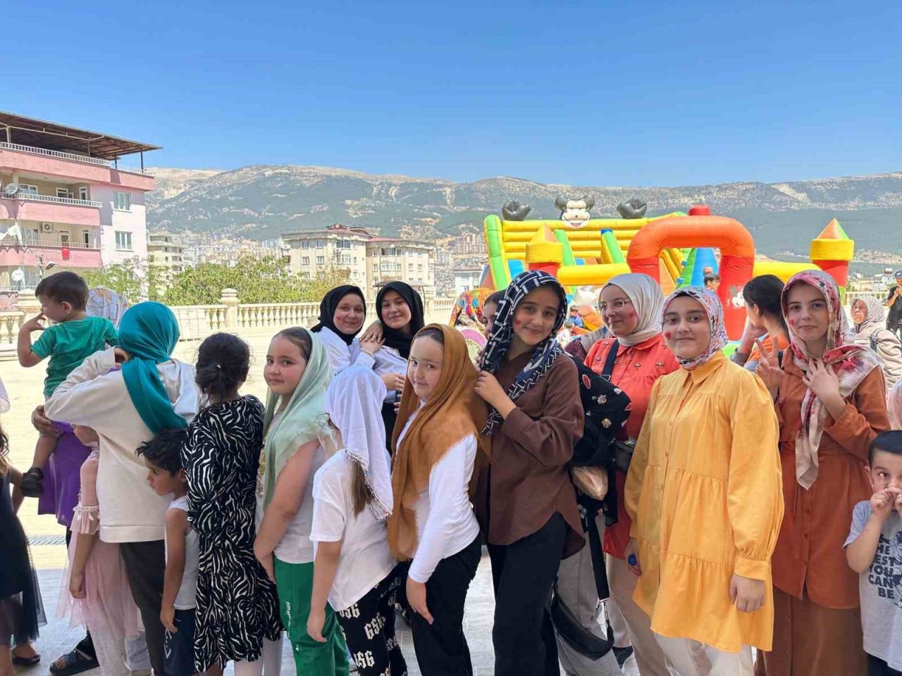 Abdülhamit Han Camiinde yaz Kur’an kursları tamamlandı