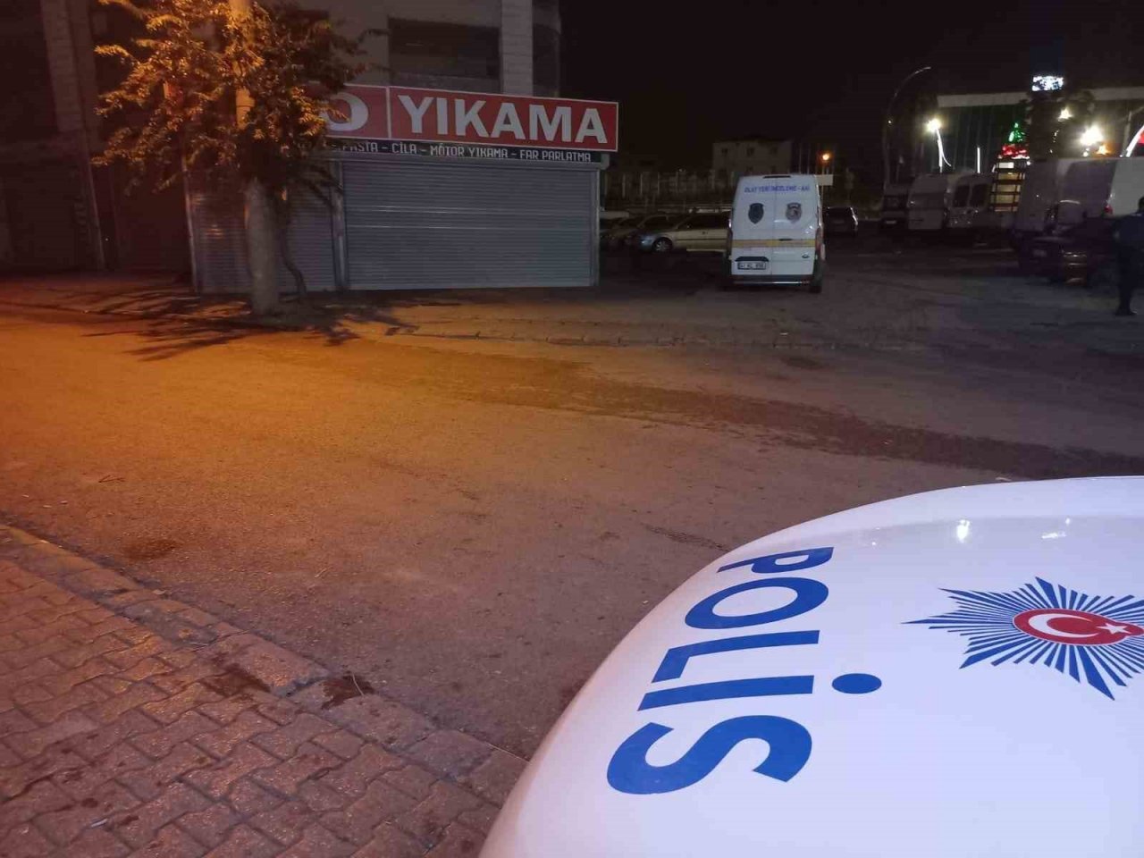 6. kattan düşen 19 yaşındaki genç hayatını kaybetti