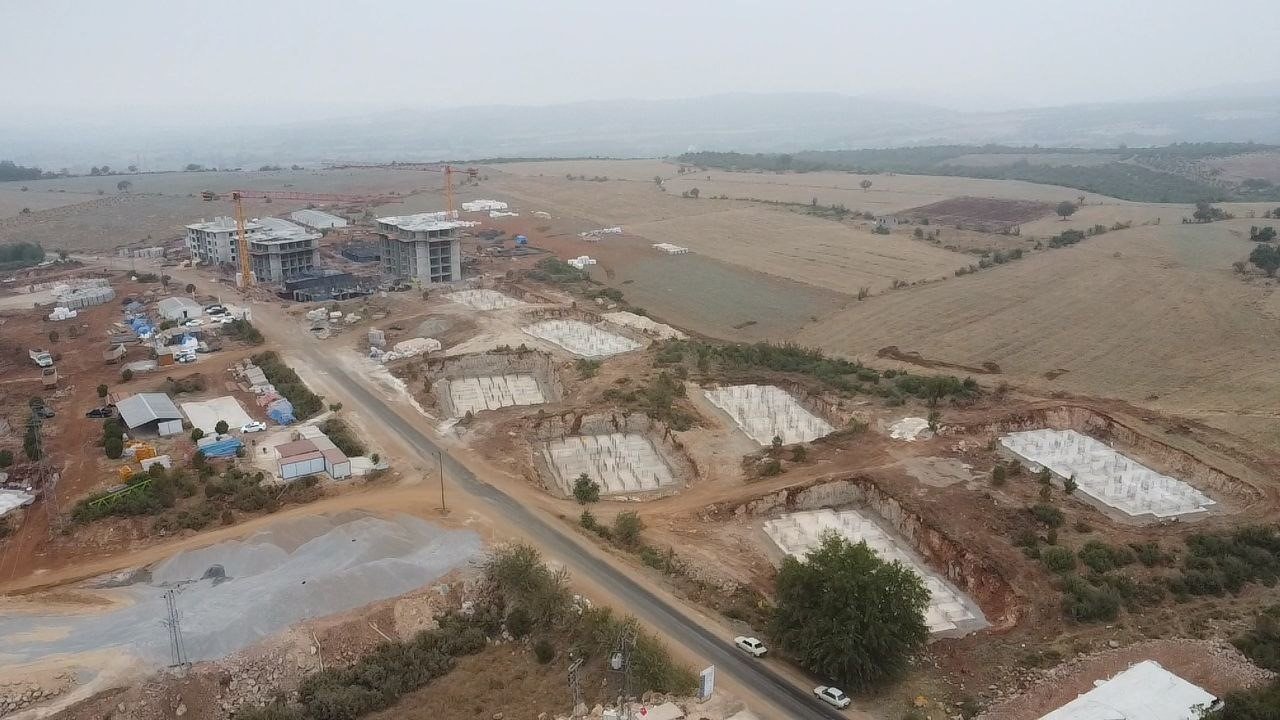 Osmaniye’nin Düziçi ilçesinde deprem konutları yükseliyor