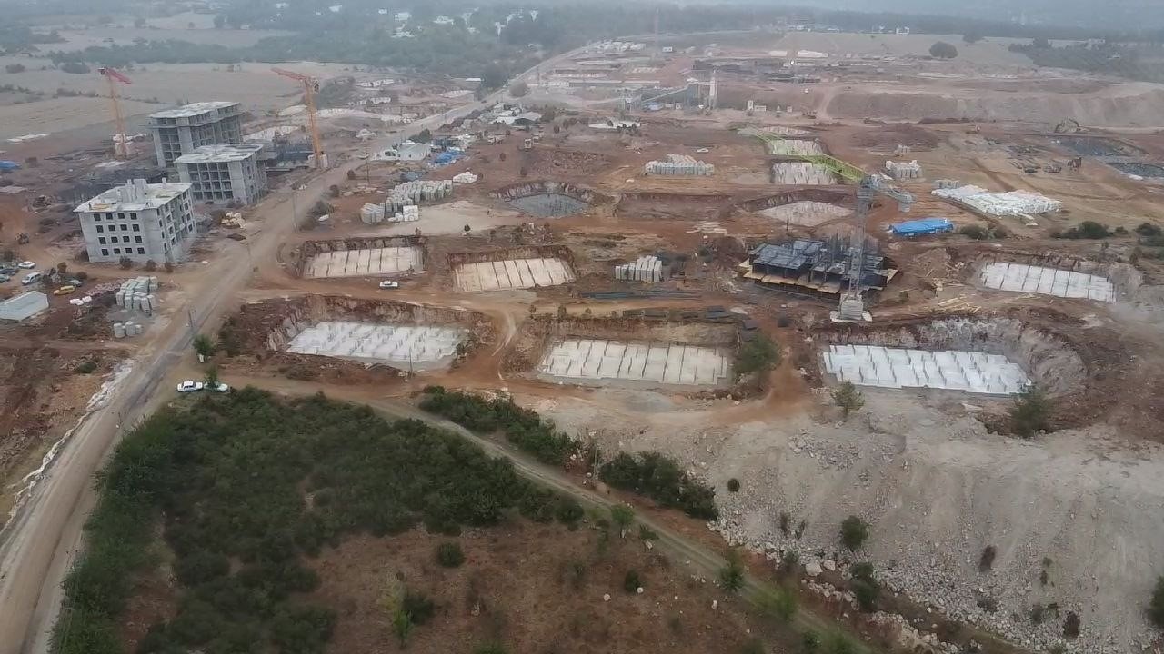 Osmaniye’nin Düziçi ilçesinde deprem konutları yükseliyor