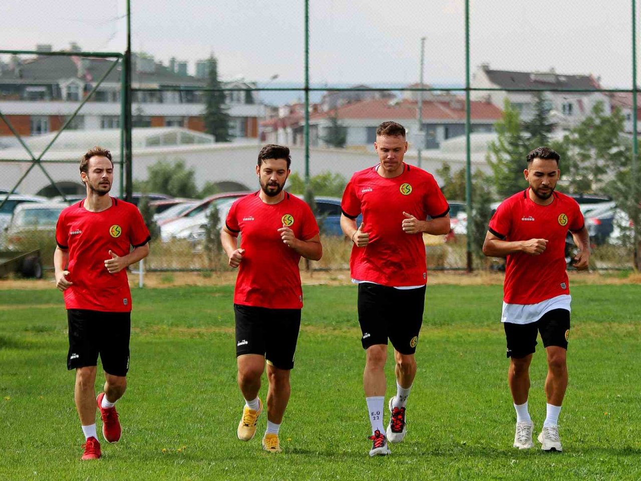 Eskişehirspor’da tatil bitti, topbaşı zamanı