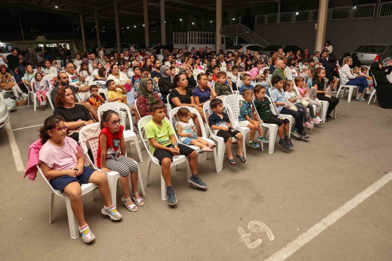 Nilüfer’de çocuklara açık hava sineması