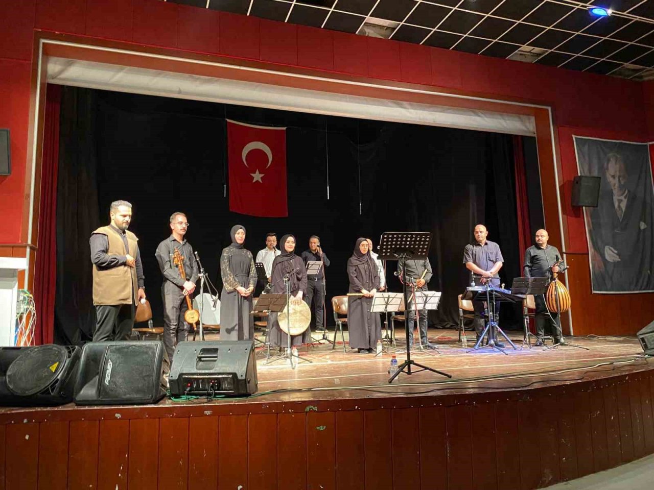 Tasavvuf müziği konseri gönüllere dokundu