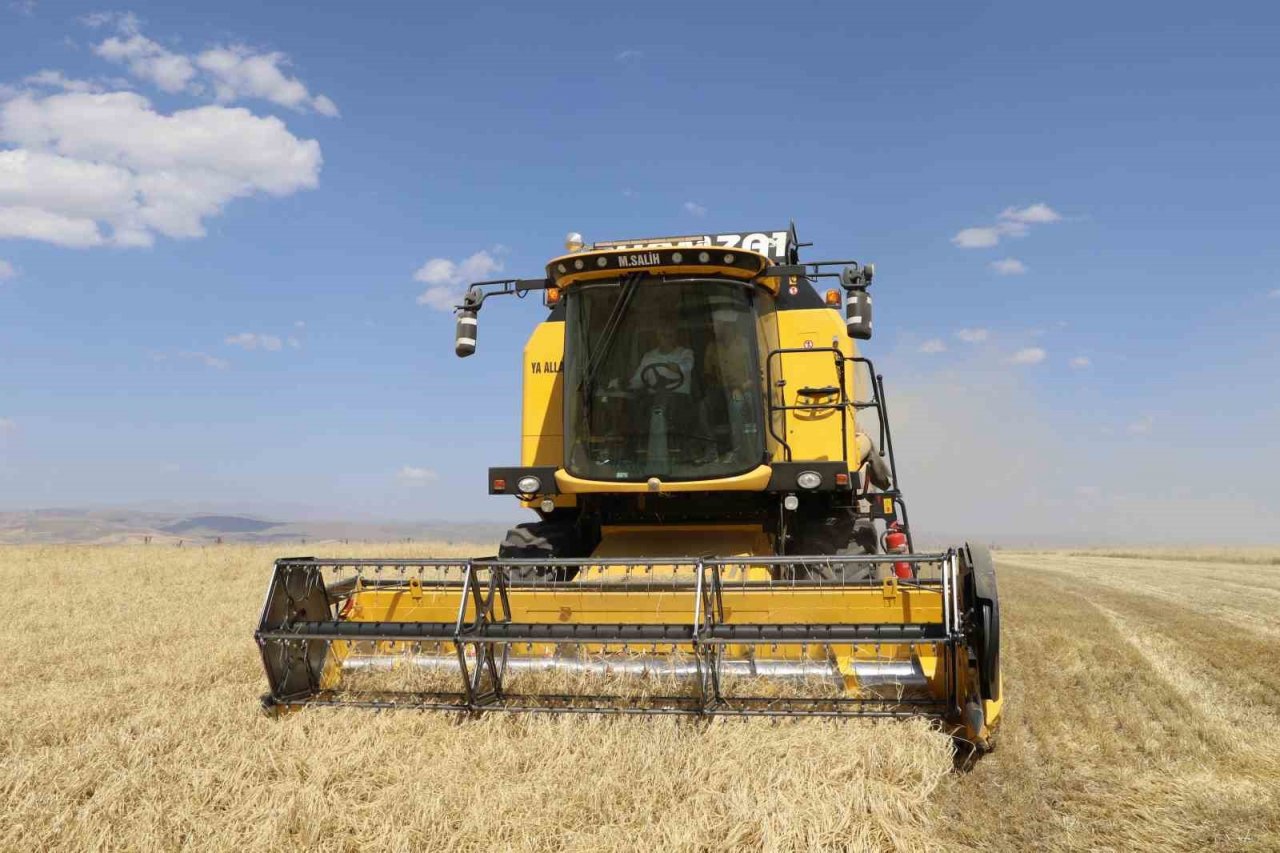 Ağrı’da biçerdöver denetimleri sürüyor