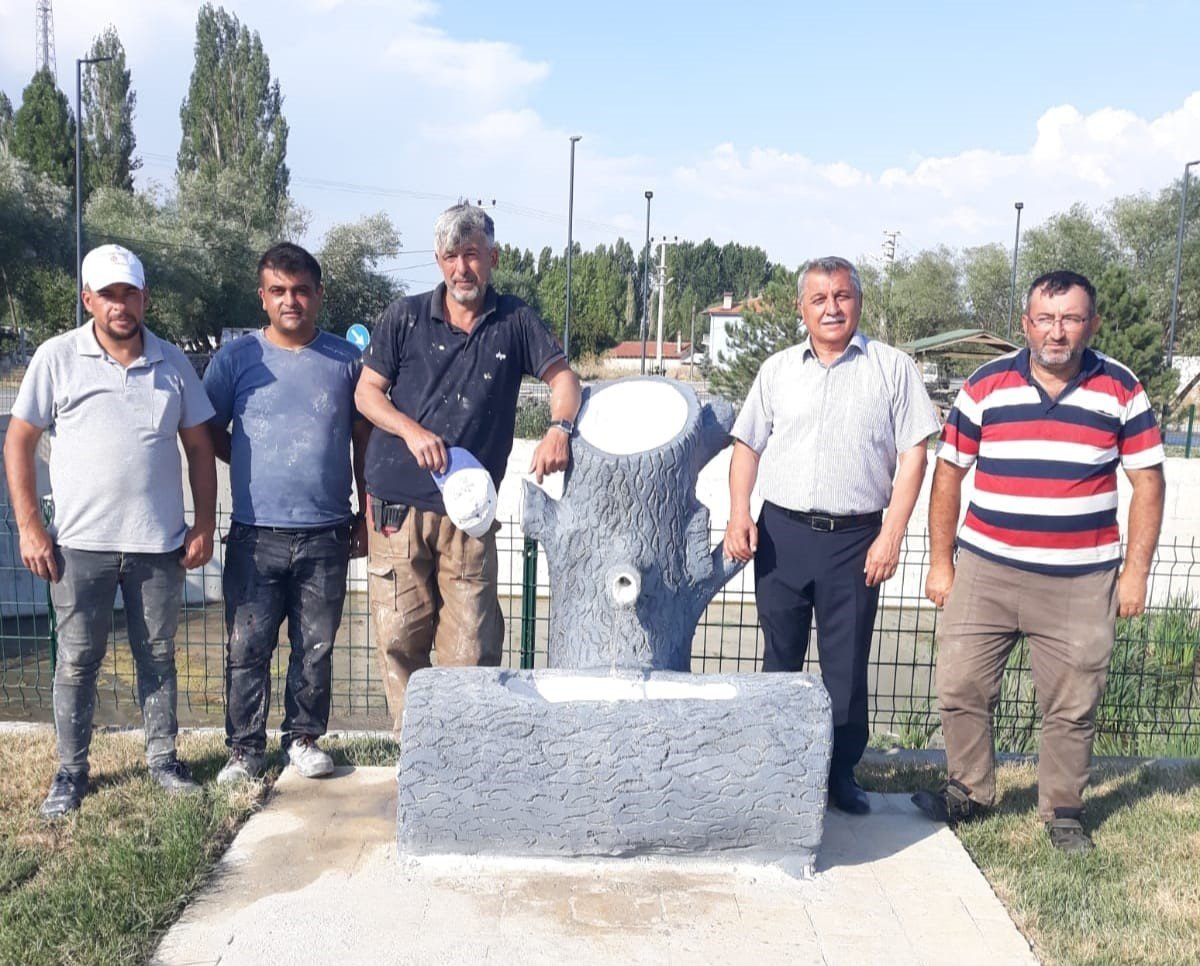 Altıntaş’ta Şelale Park halkın hizmetine sunuldu