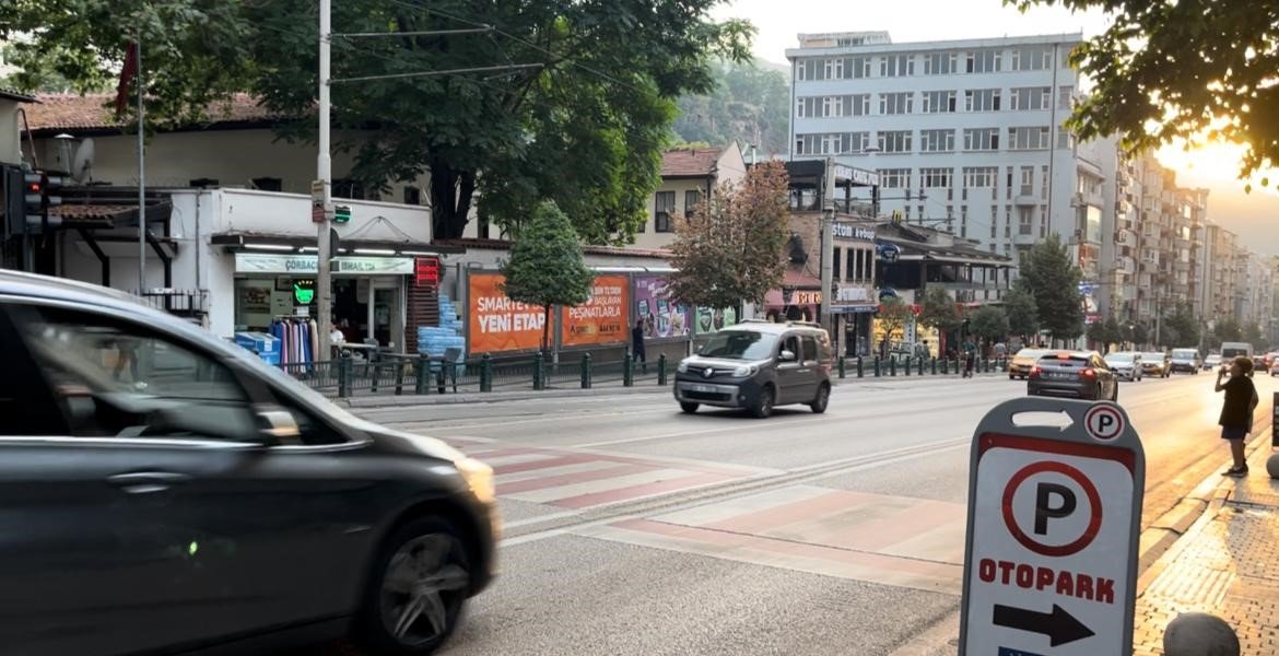 Ölümün teğet geçtiği anlar kamerada...