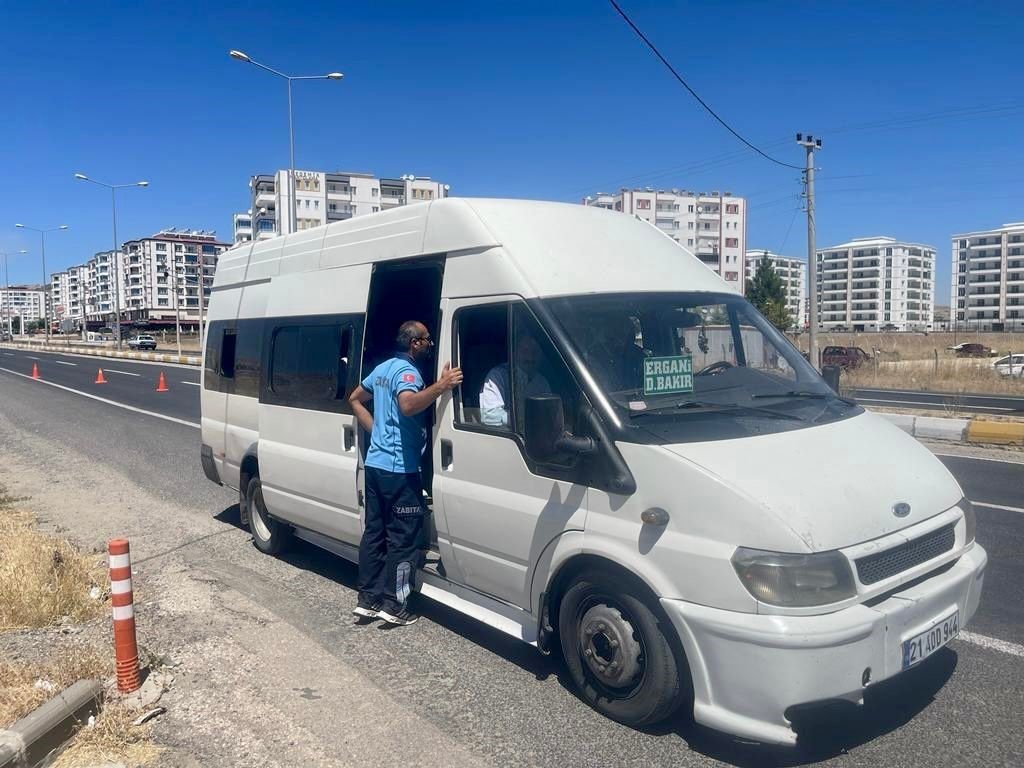 Ergani’de toplu taşıma araçlarına ‘klima’ denetimi