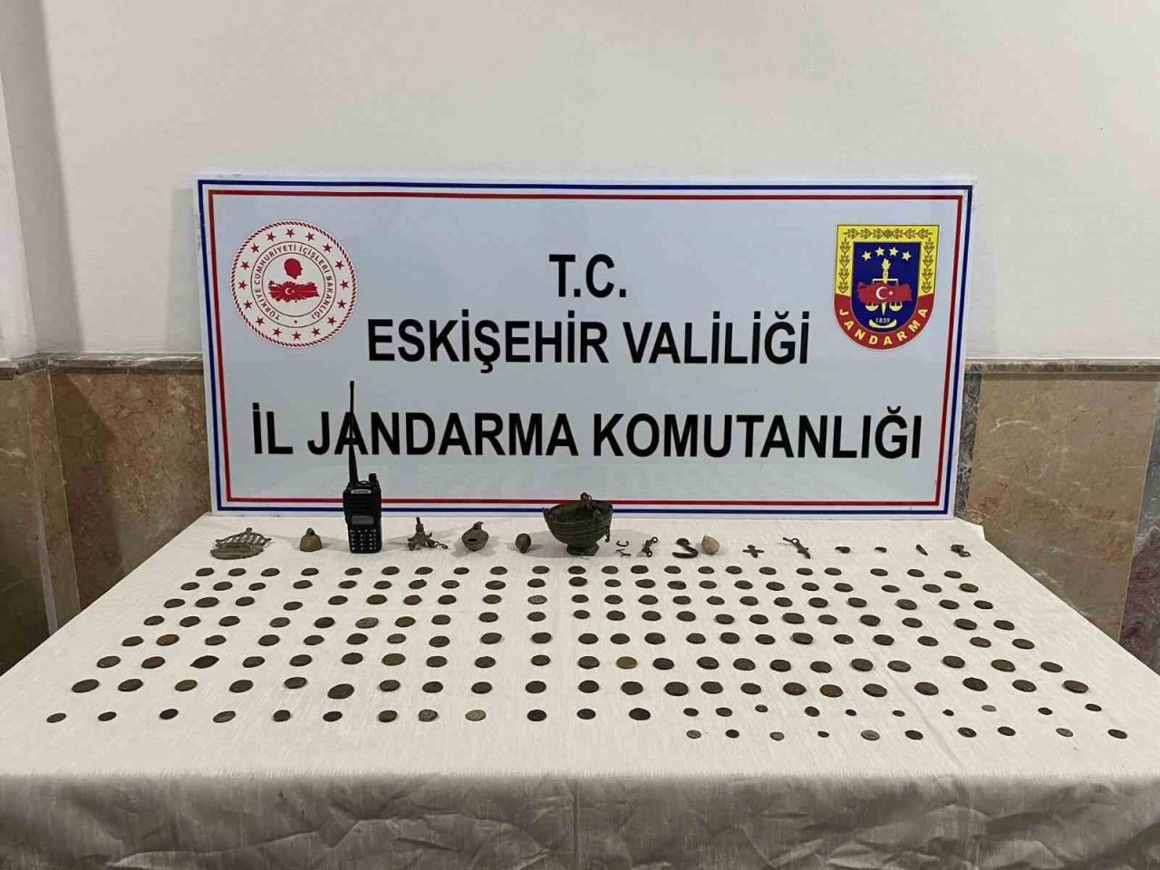 Eskişehir’de jandarmadan tarihi eser operasyonu