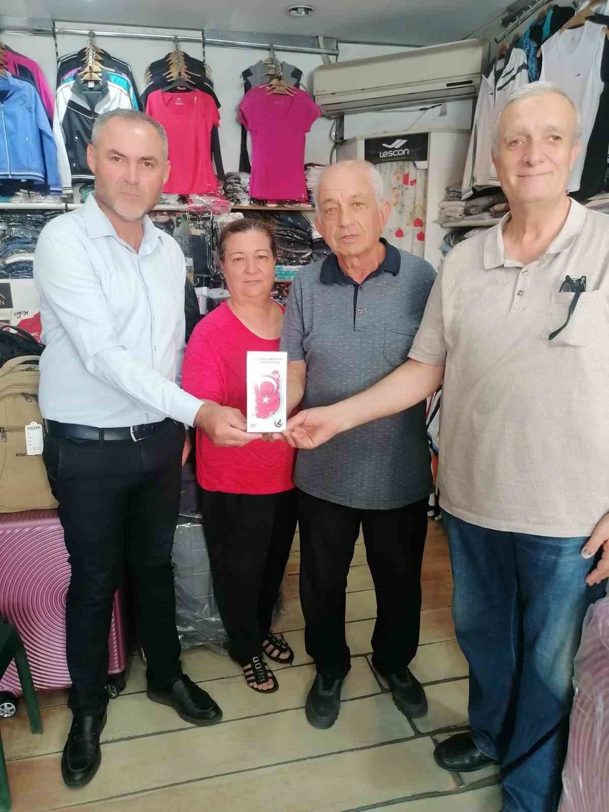 Salihli MHP’den vefa örneği