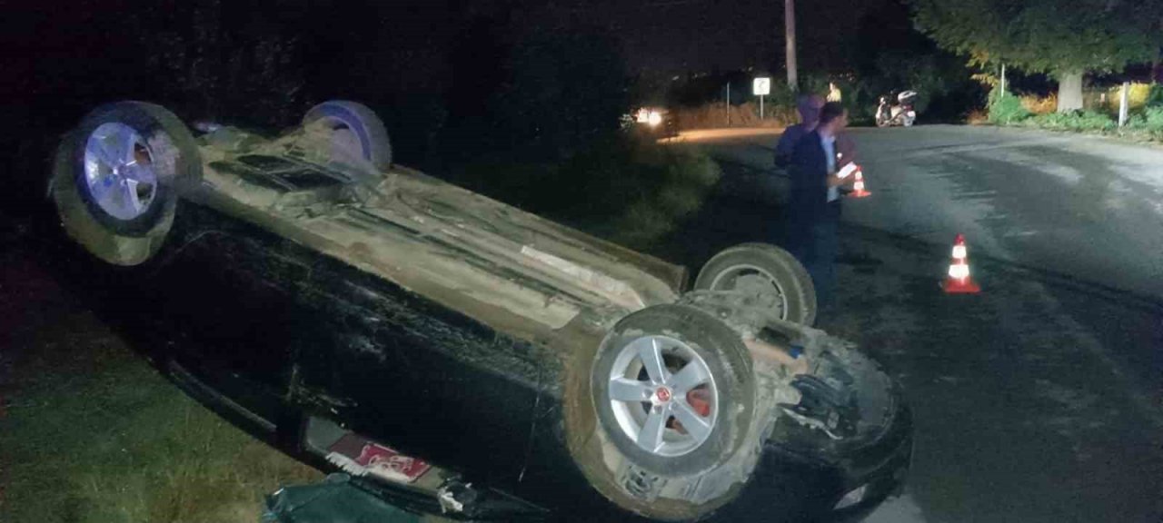 Sakarya’da otomobil takla attı: 1 yaralı