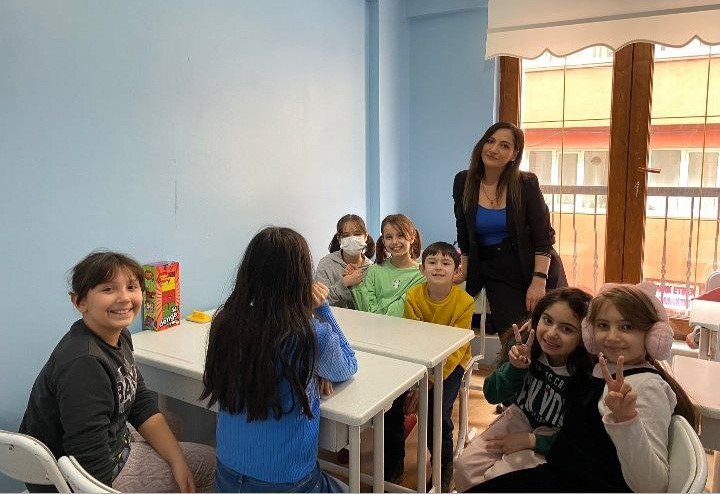 Tepebaşı’nda çocuklara özel ücretsiz akıl ve zeka oyunları atölyesi düzenlendi