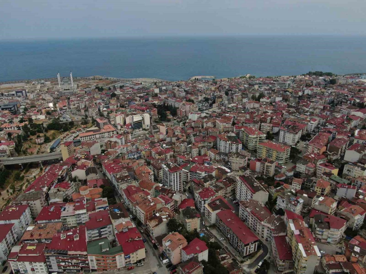 Emlakçılardan ev sahiplerine üniversite öğrencileri için ’merhamet’ çağrısı