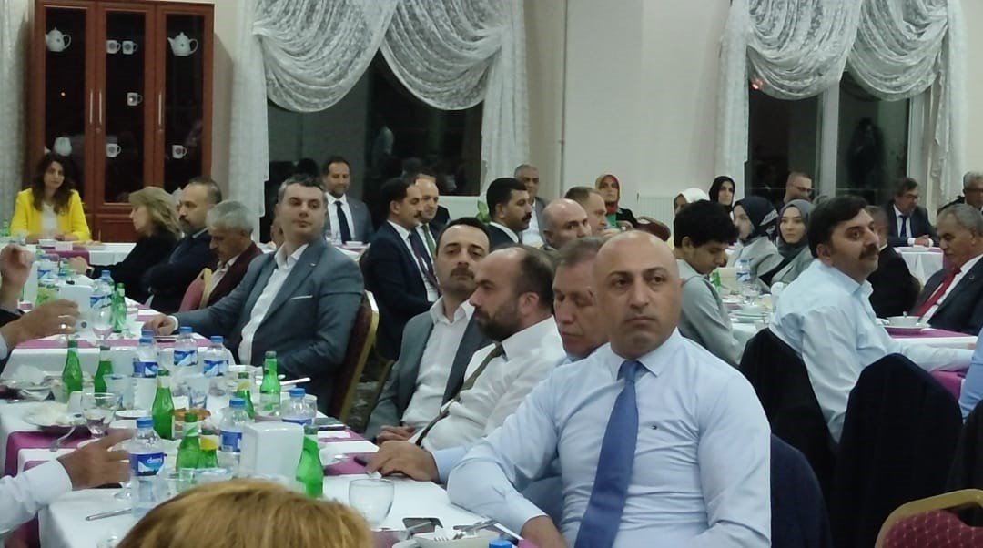 Vali Öner’e veda yemeği