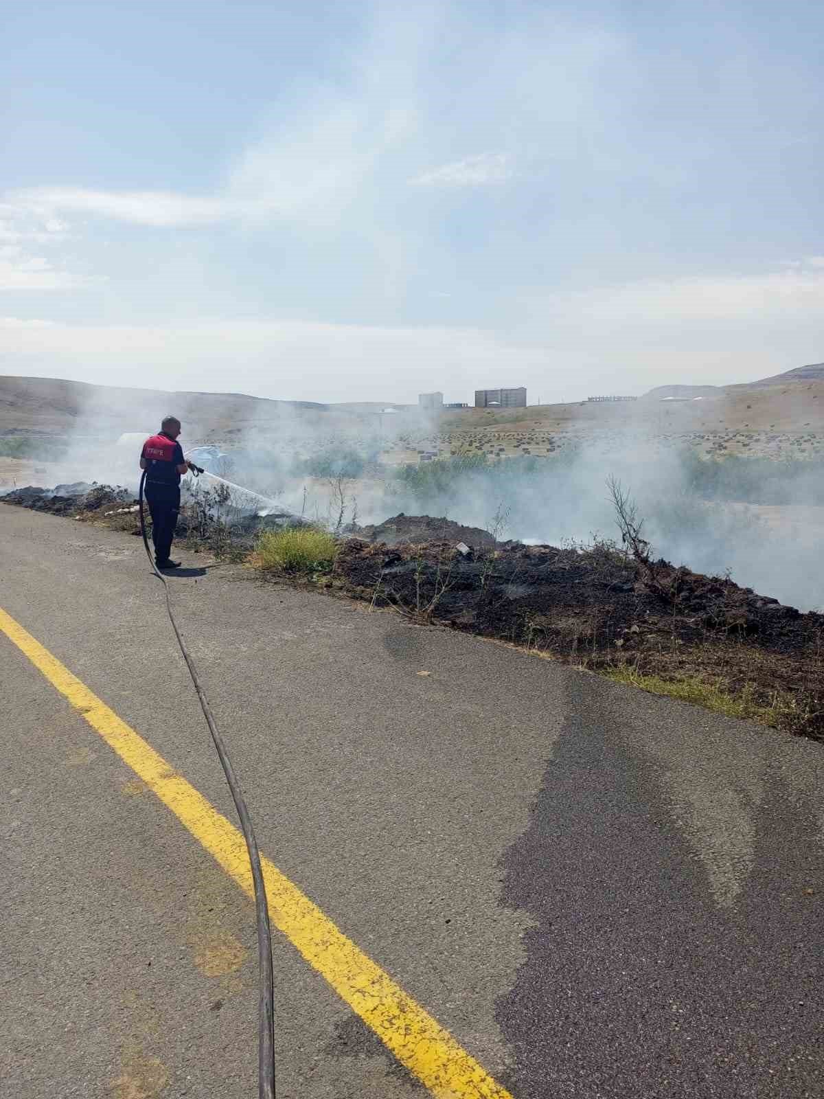 Ağrı’da 5 ayrı noktada yangın çıktı