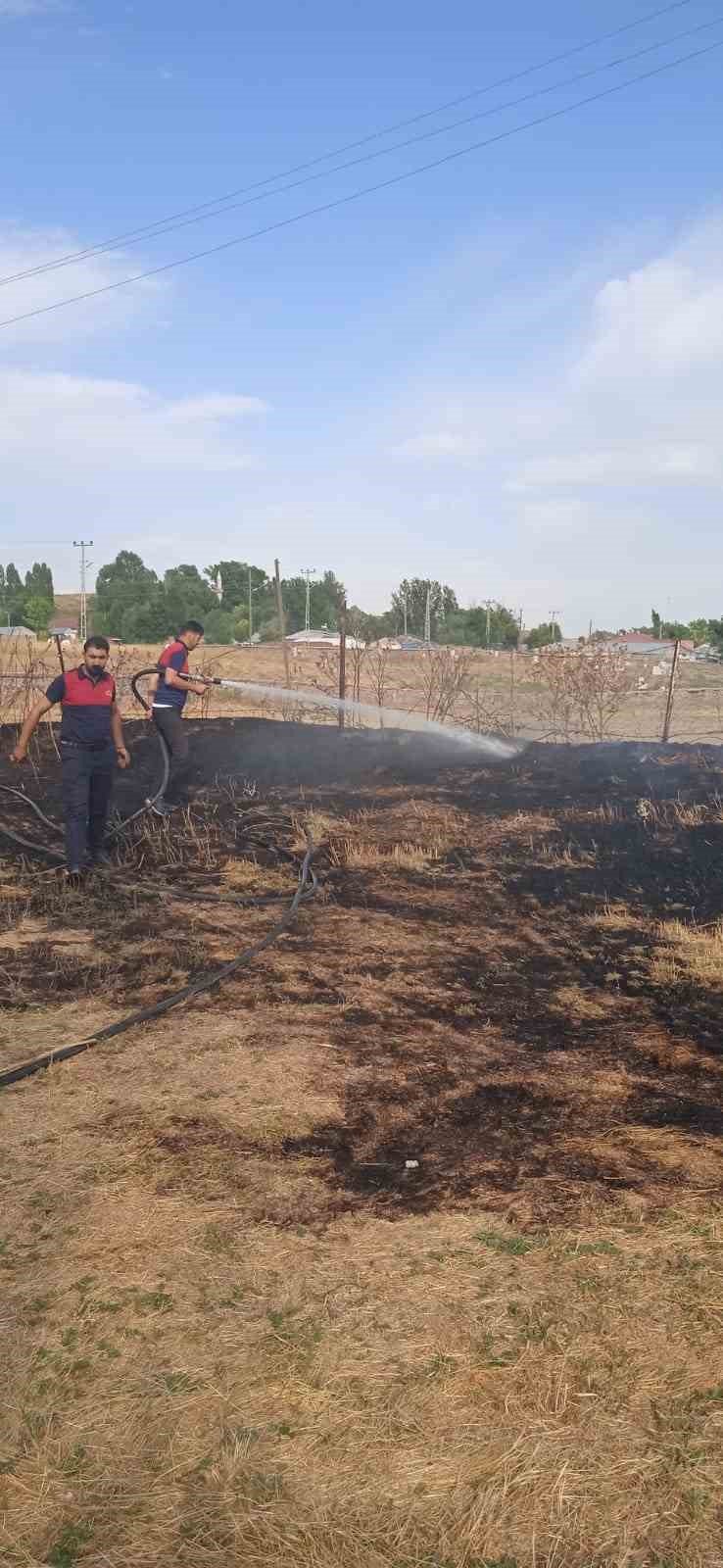 Ağrı’da 5 ayrı noktada yangın çıktı