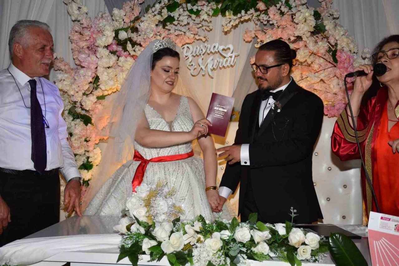 İHA Muhabiri Uçkaç, dünya evine girdi