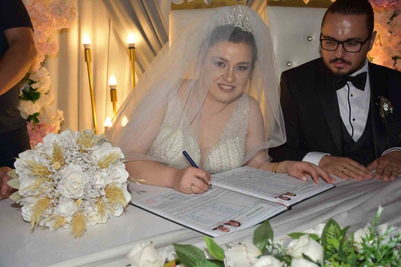 İHA Muhabiri Uçkaç, dünya evine girdi