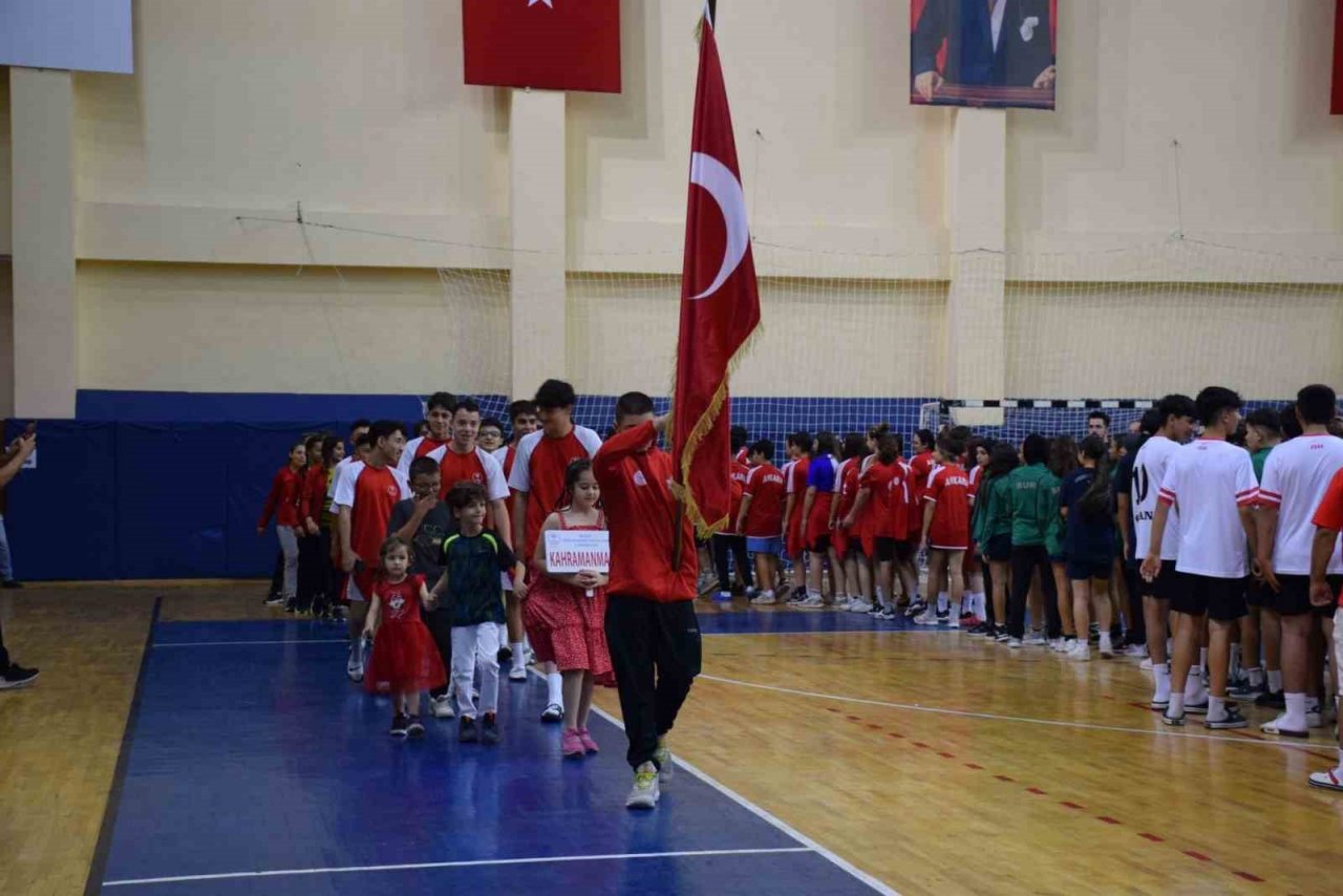 Analig Hentbol Yarı Final Müsabakalarına Bilecik ev sahipliği yapıyor