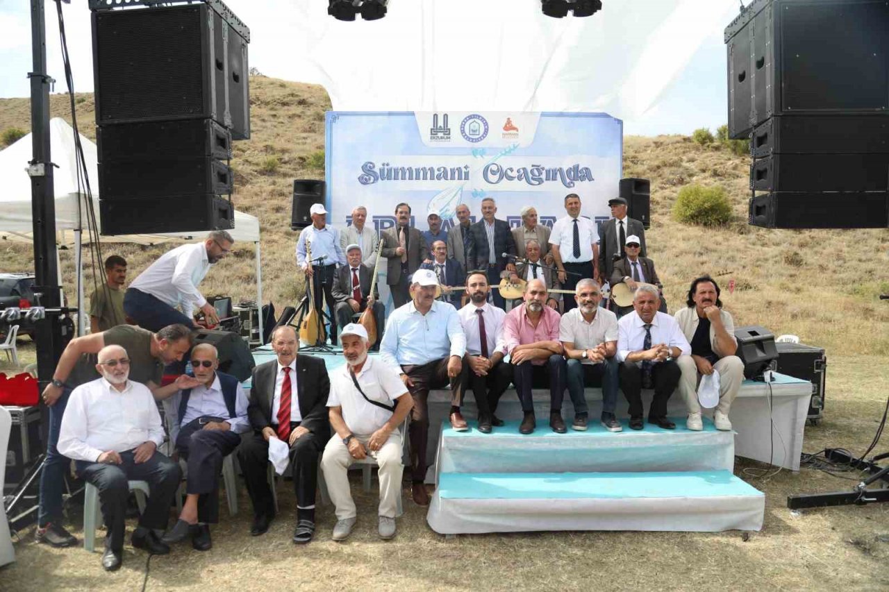 Sümmani Ocağında Ablak Taşı Âşıklar Buluştu