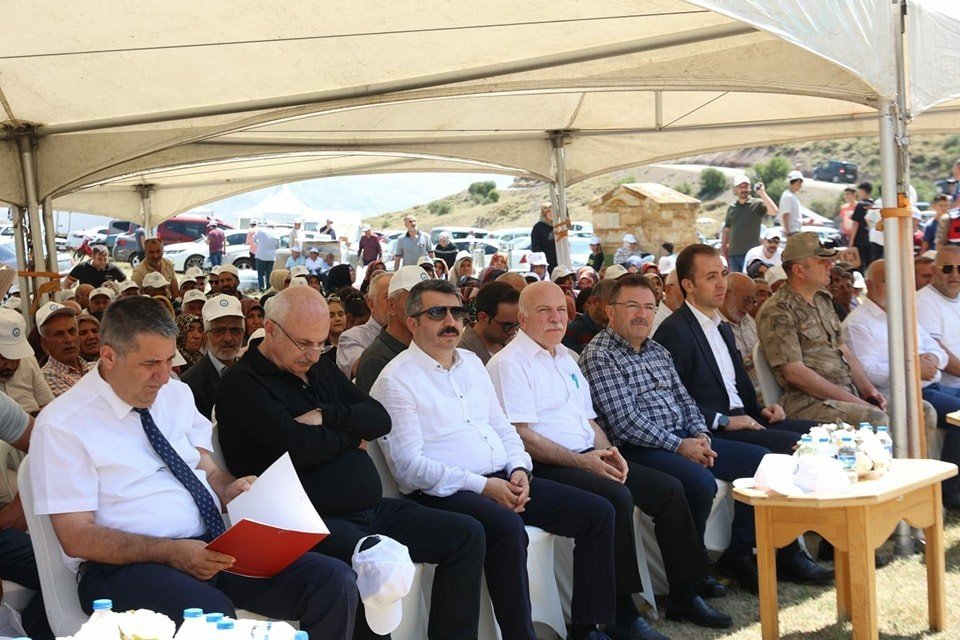 Sümmani Ocağında Ablak Taşı Âşıklar Buluştu