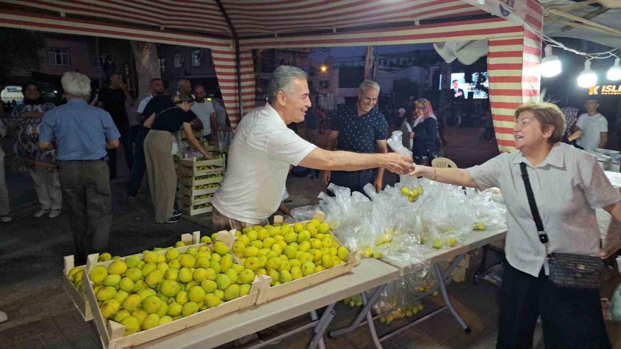 Festivalde 5 ton taze incir dağıtıldı