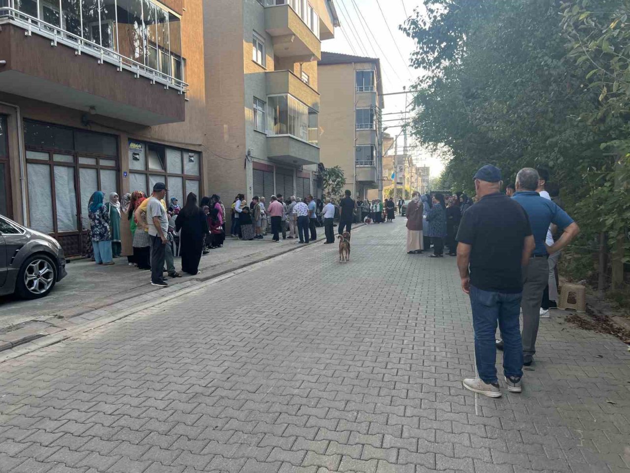 Zonguldak’ta kızı tarafından vahşice katledilen anne toprağa verildi