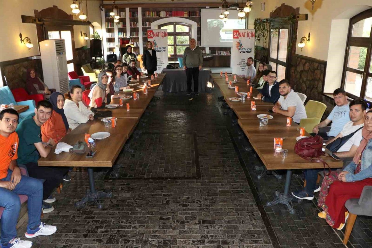 Engelli bireyler edebiyatla buluşuyor