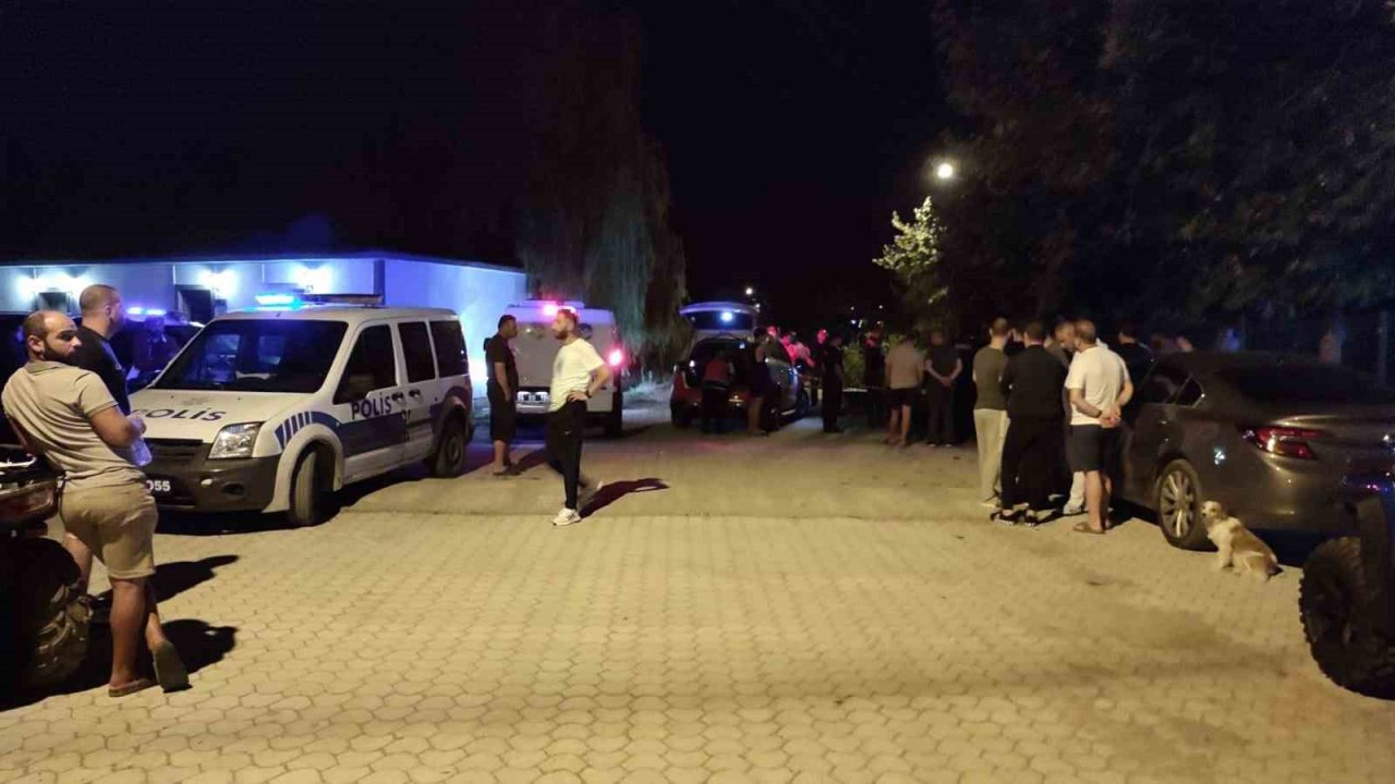 Düştüğü öne sürülen kişinin Sakarya Nehri’nden cansız bedeni çıktı