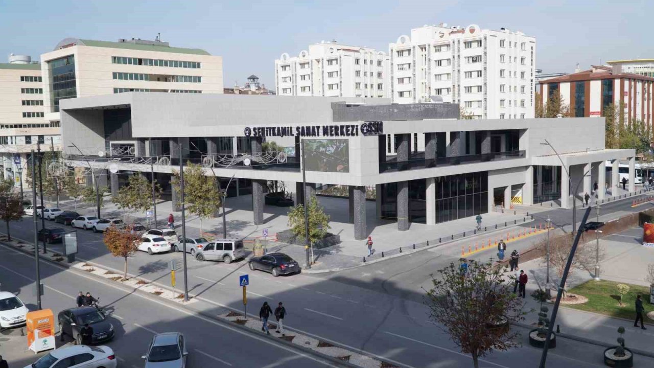 Şehitkamil’den kültür ve sanata destek