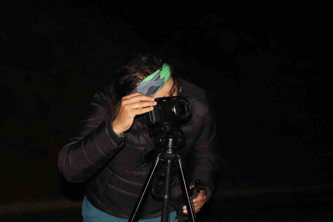 Tokat’ta meteor yağmurunu çekmek isteyen fotoğrafçılar bulutlara takıldı