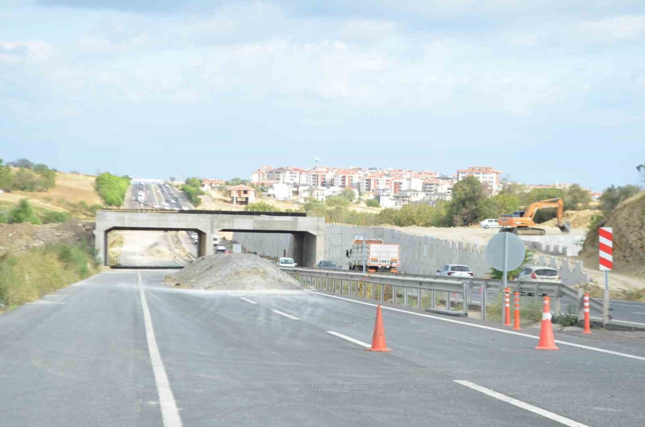 Tekirdağ-İstanbul yolunda yoğun trafik