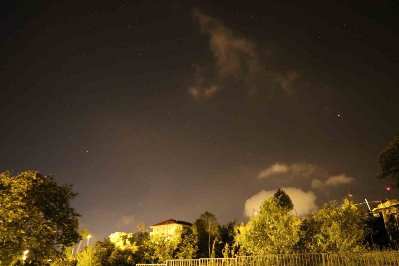 Zonguldak’ta meteor yağmuru böyle görüntülendi