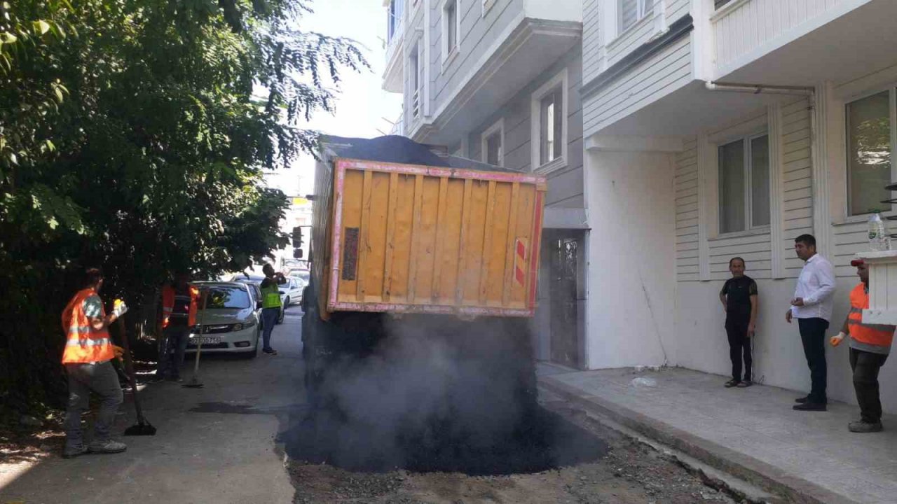 Atakum’da yol bakım çalışması