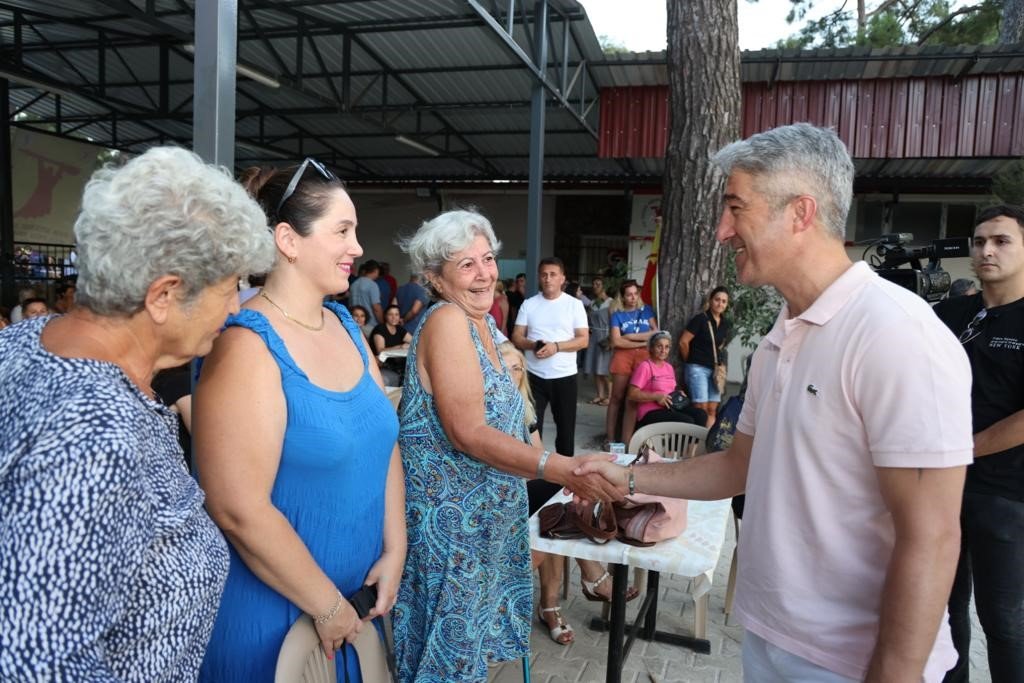 Başkan Oktay Aşure hayrına katıldı