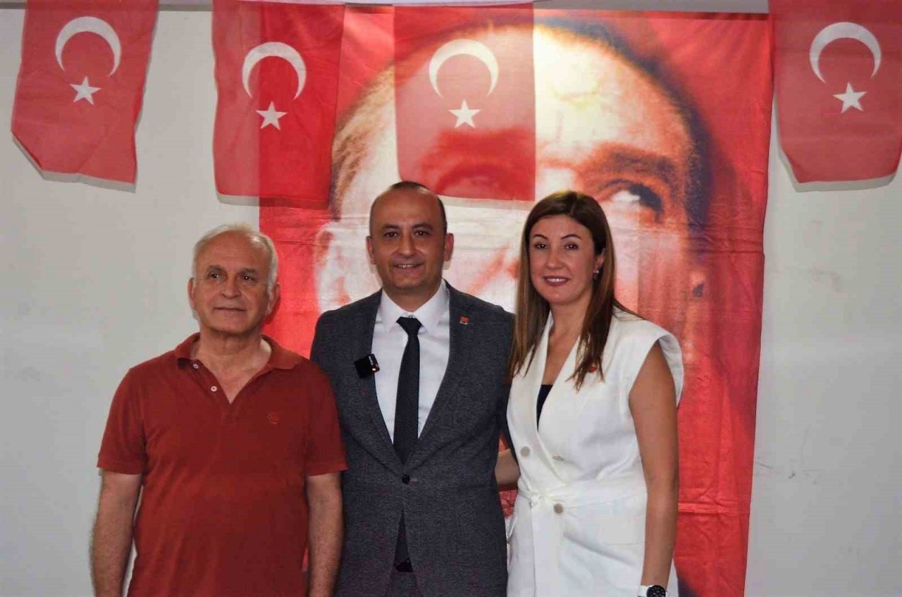 Pamukkale CHP’de Coşkun adaylığını açıkladı