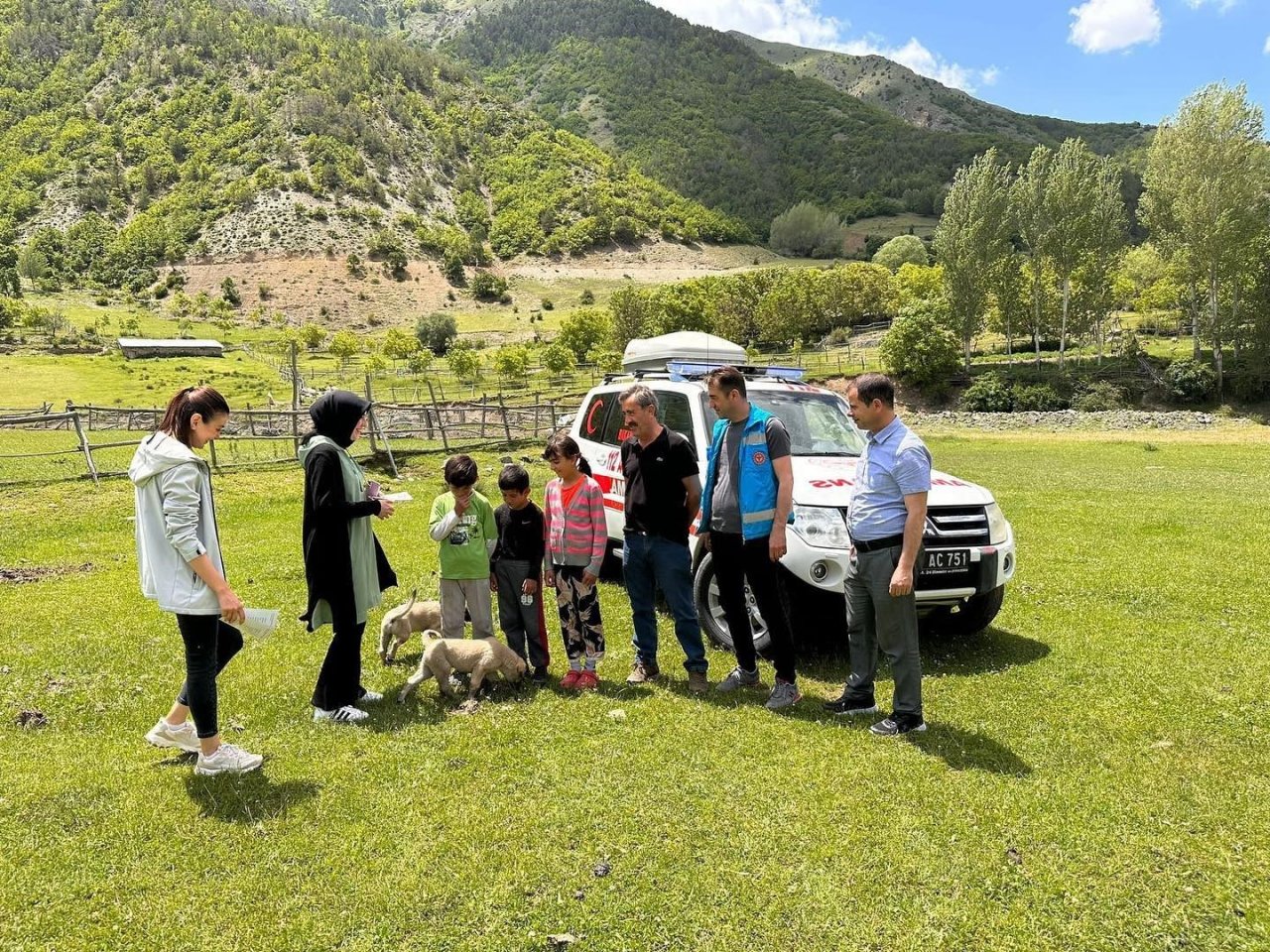 Doğada bulunurken kene popülâsyonuna dikkat!