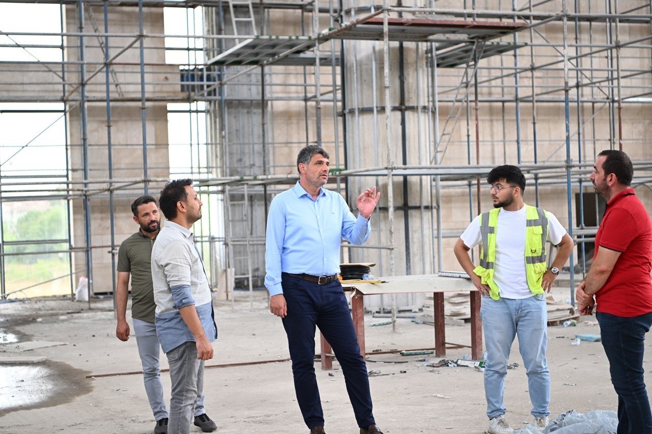 Bu camide ibadet için engel olmayacak