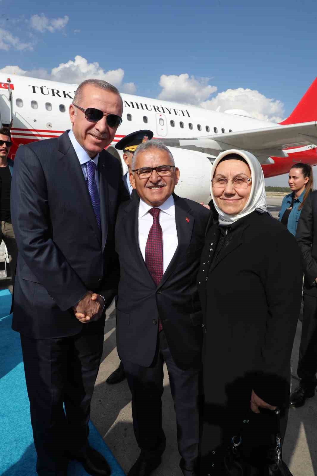 Başkan Büyükkılıç: “AK Parti Türkiye’de devlet-millet kenetlenmesinin sembolü olmuştur”