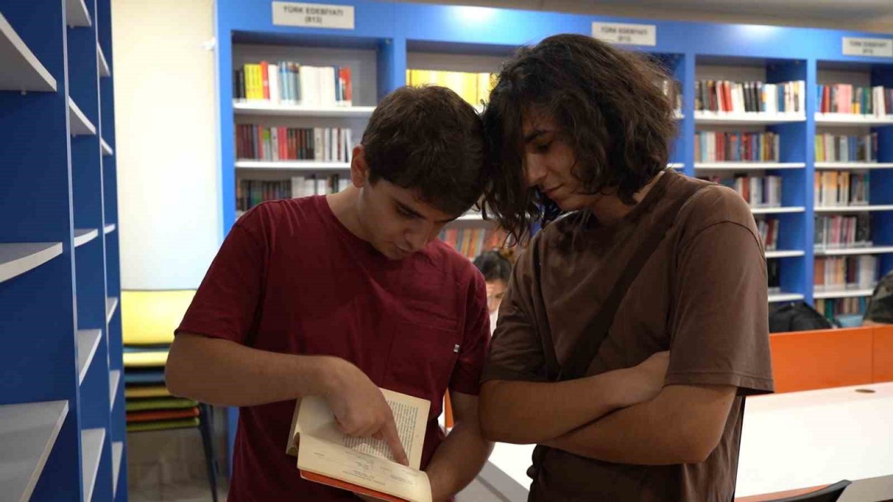 Atıl kitaplar Türkiye derecesi getirdi