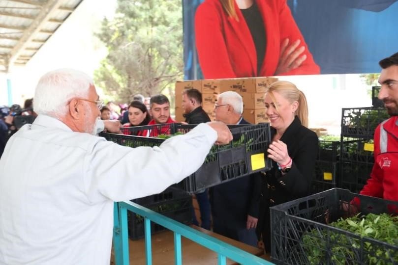 Merkezefendi’nin toprağından 2 milyon kilogram sağlıklı lezzet