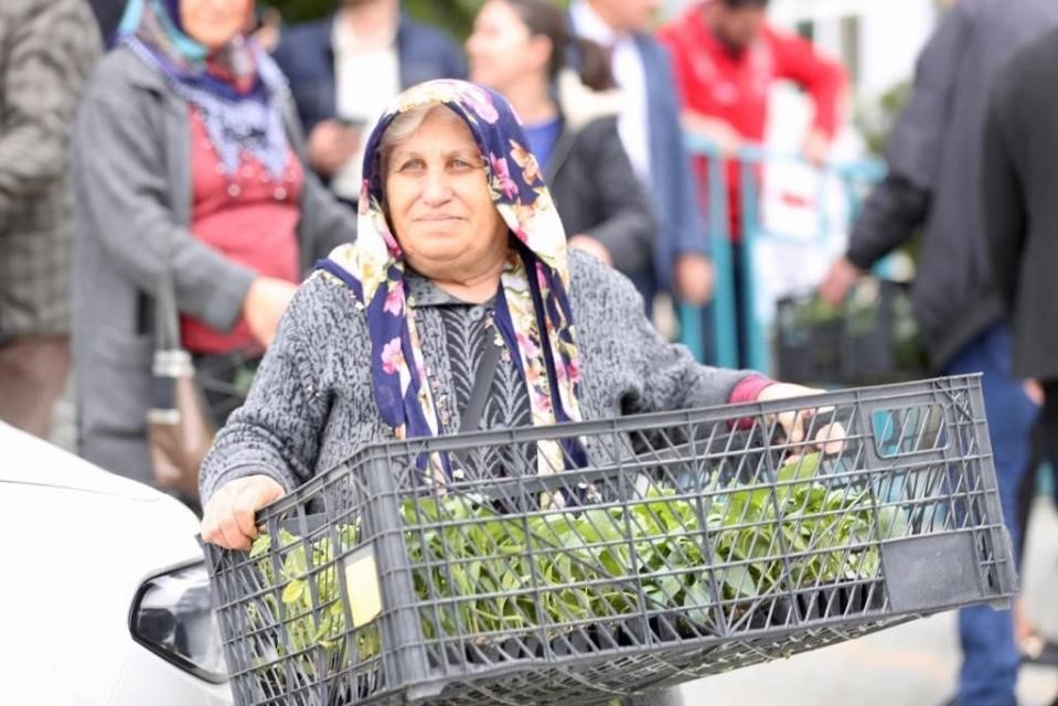 Merkezefendi’nin toprağından 2 milyon kilogram sağlıklı lezzet