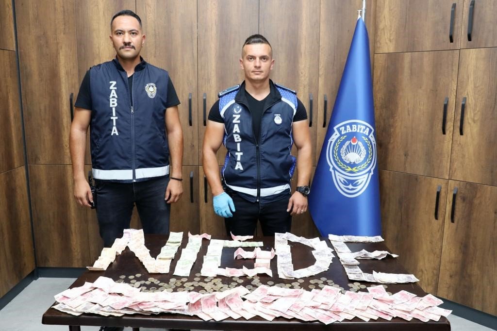 Niğde Belediyesinden dilenci operasyonu