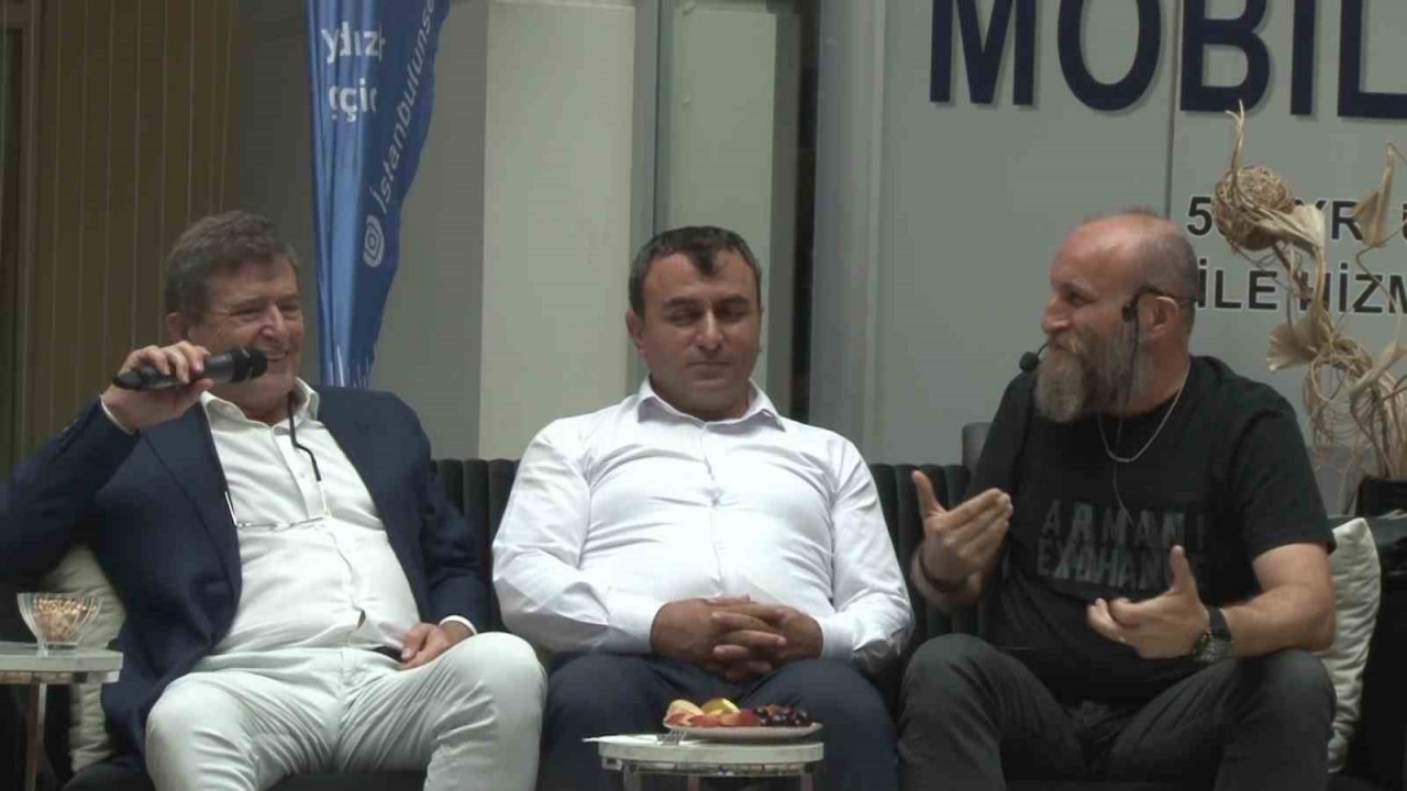 Oyuncu Çetin Altay ve Teknik Direktör Güvenç Kurtar Pendik’te söyleşiye katıldı