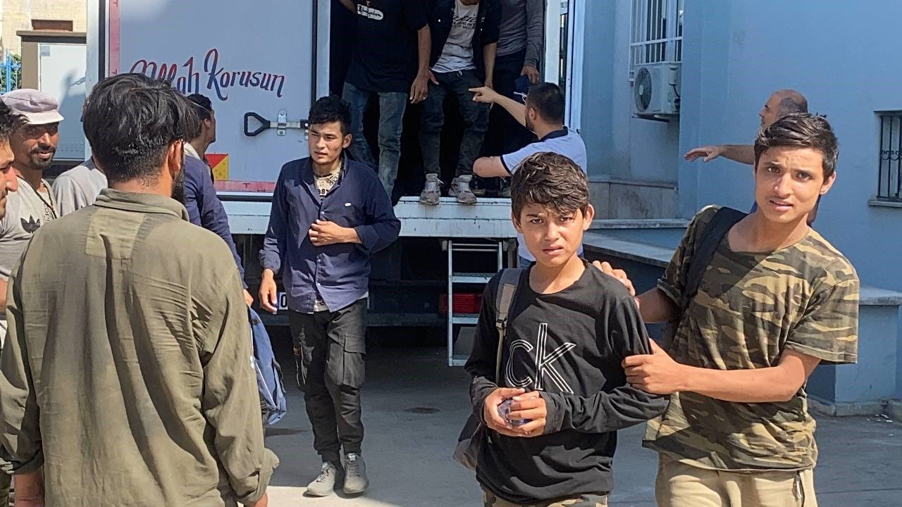 Tokat’ta 50 kaçak göçmen yakalandı