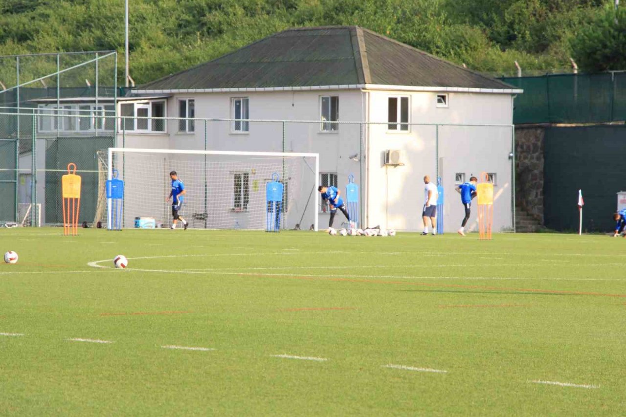 Trabzonspor, Galatasaray maçının hazırlıklarını sürdürdü