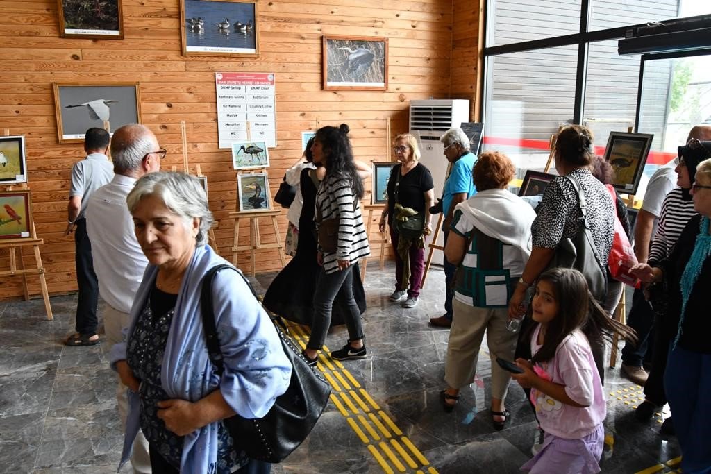 Şair ve yazarlar Altınova’da buluştu