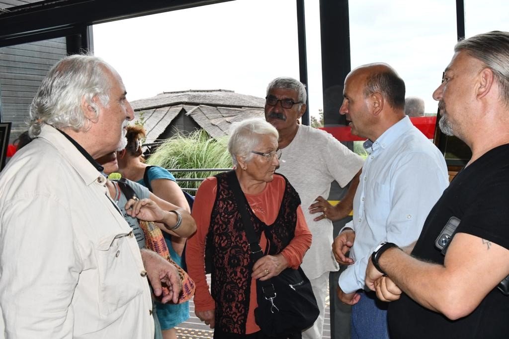 Şair ve yazarlar Altınova’da buluştu