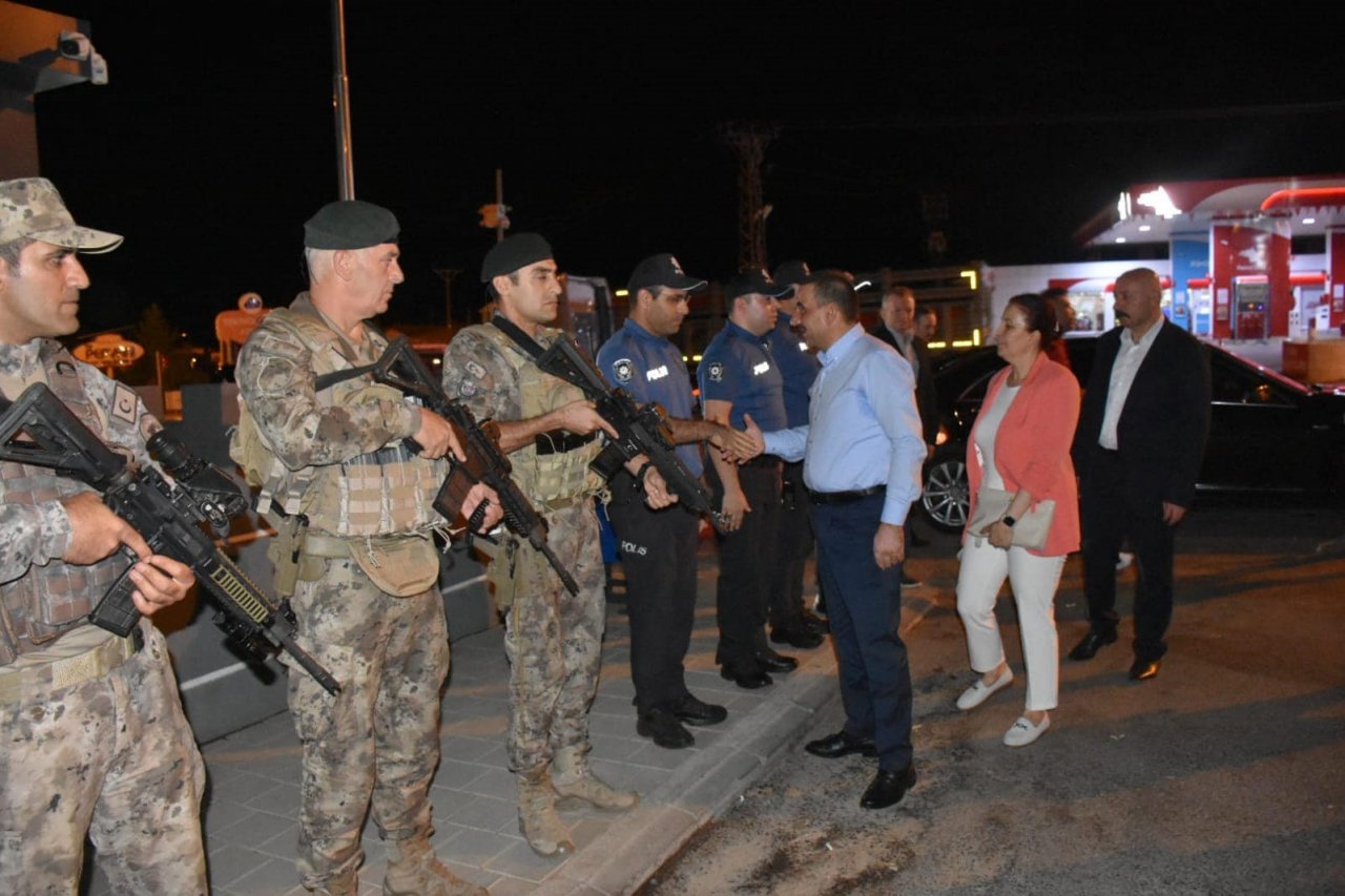 Yayınlanan Valiler Kararnamesi ile Zonguldak Valisi olarak atanan Vali Osman Hacıbektaşoğlu Siirt’e veda etti